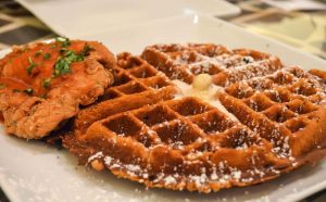 Chicago Chicken and Waffles: The Perfect Savoury-Sweet Mix